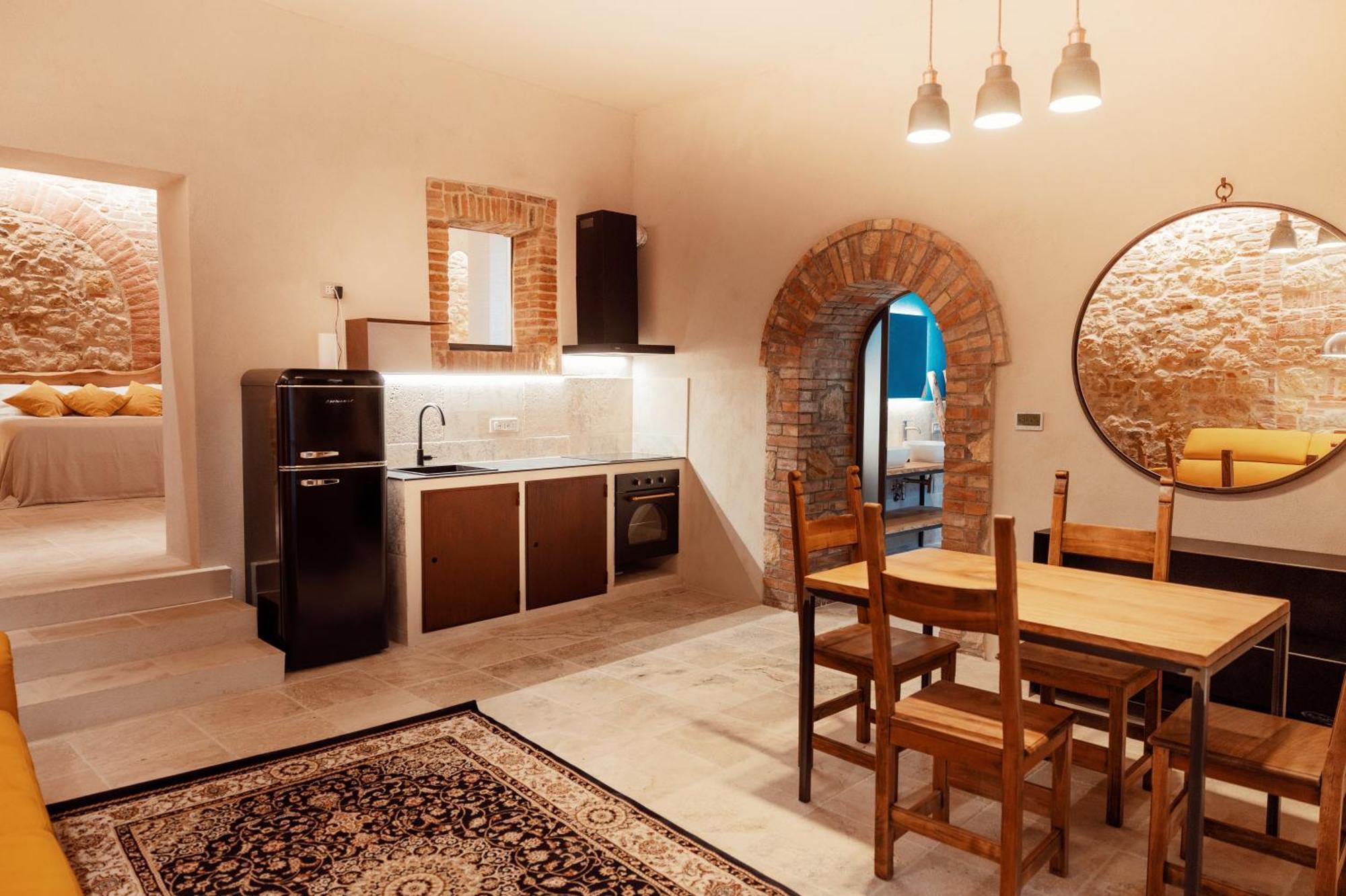 Apartment with Garden View,1679589996:JPEG